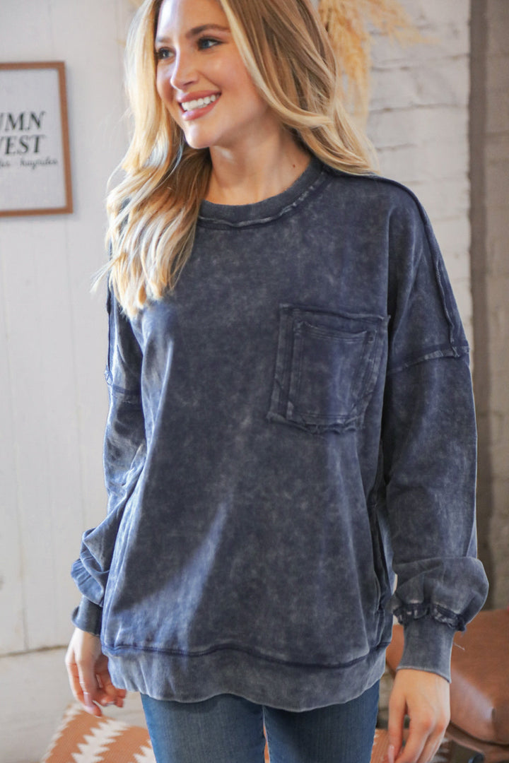 Blackberry Acid Wash Cotton Pullover with Side Pockets