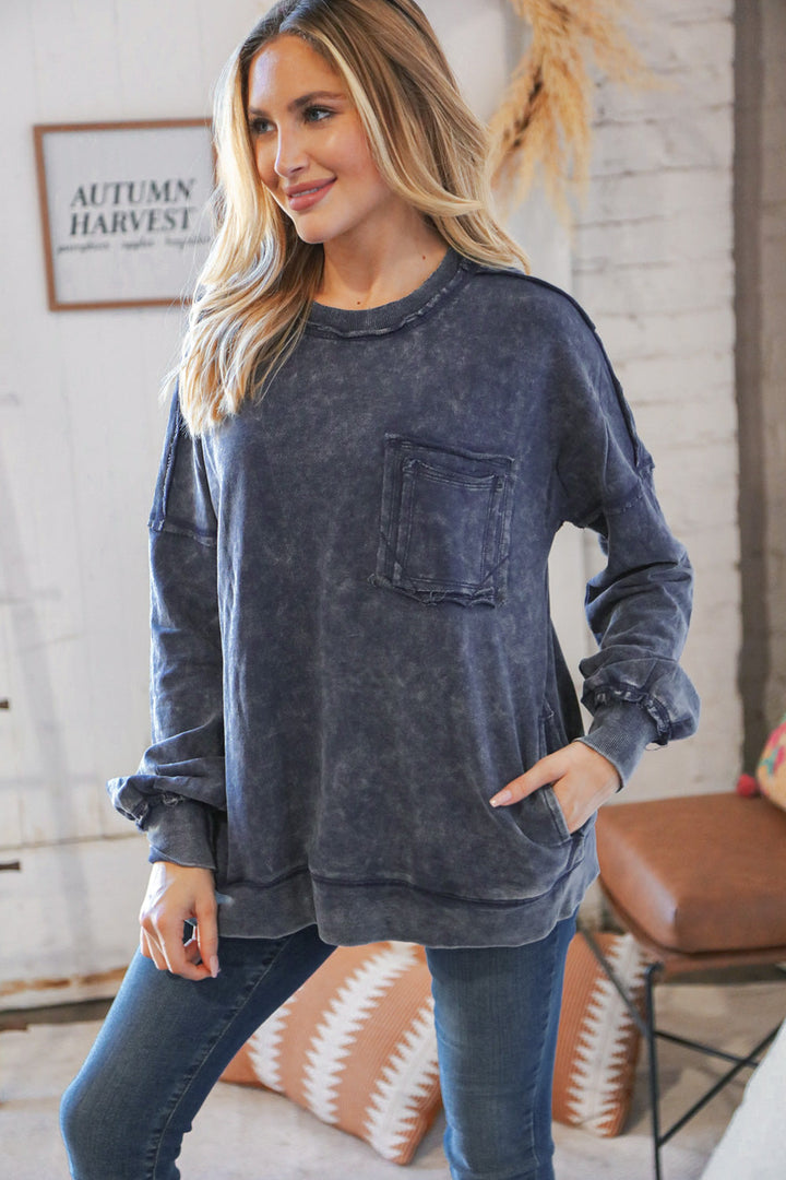 Blackberry Acid Wash Cotton Pullover with Side Pockets