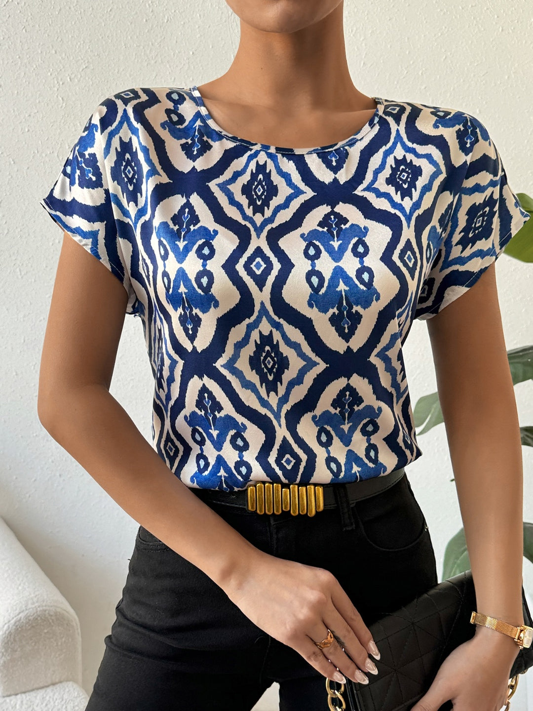 Printed Round Neck Short Sleeve Blouse