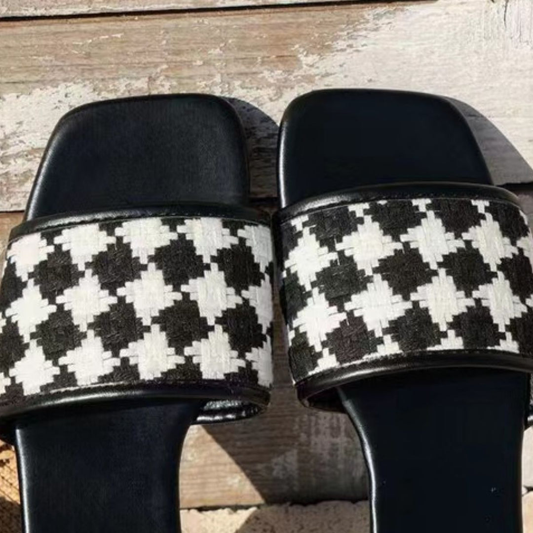 Plaid Open Toe Flat Sandals