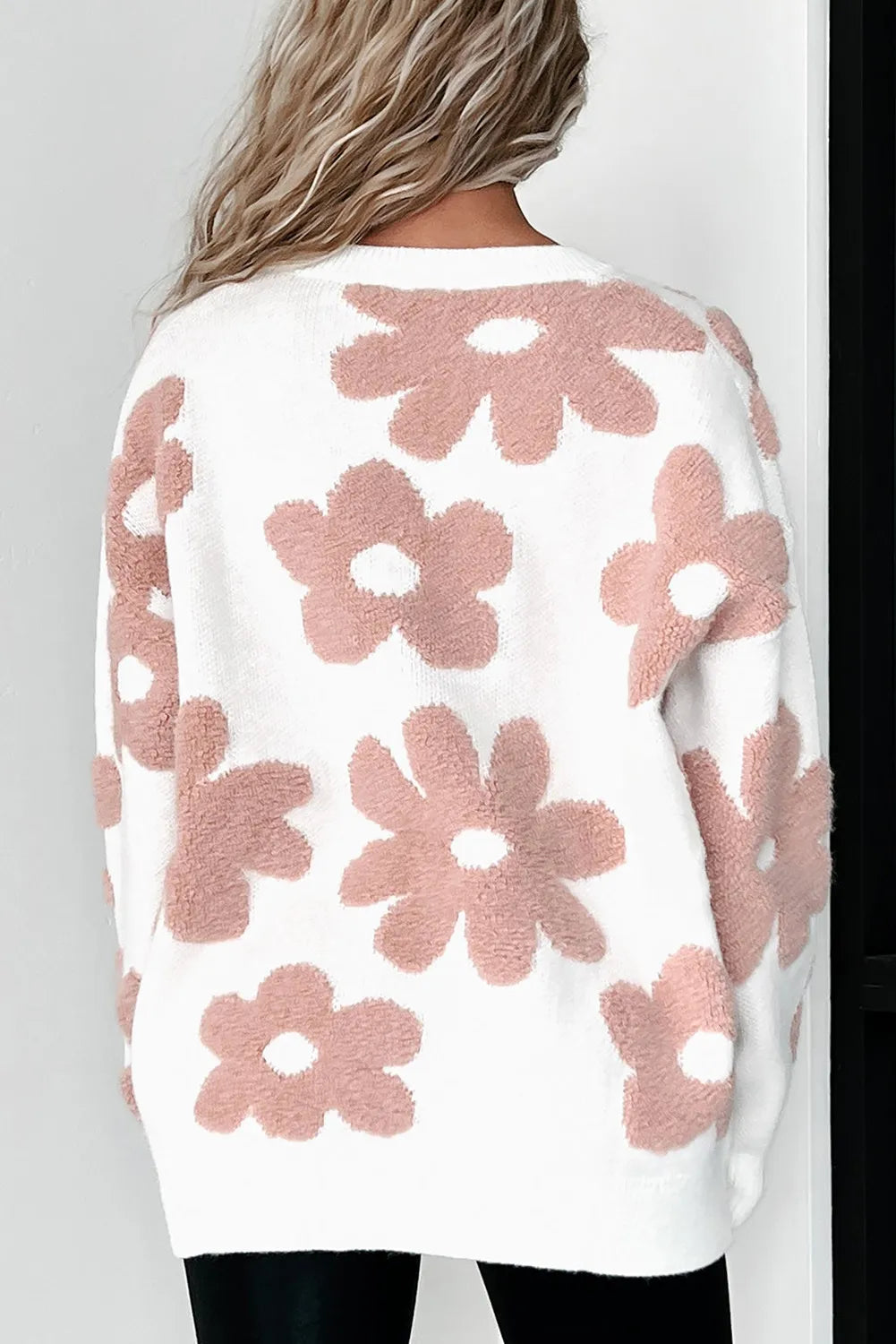 Flower Round Neck Long Sleeve Knit Top