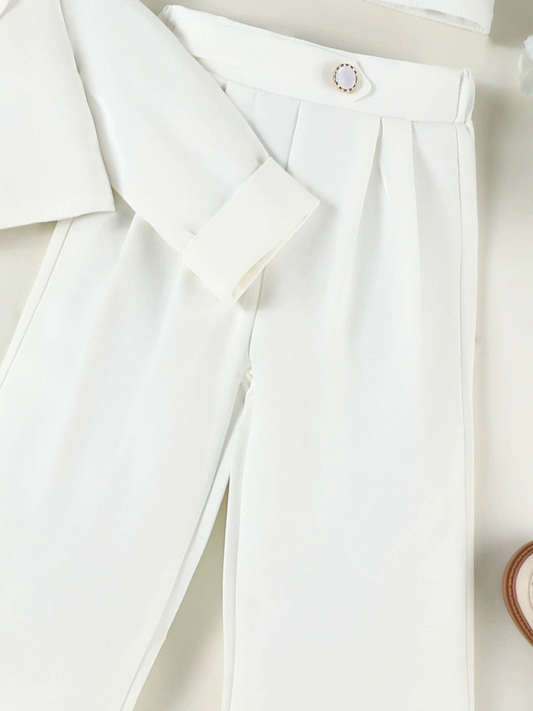 c2a6c56f-f6af-46f5-b289-d75cd9cf2bf0-Max