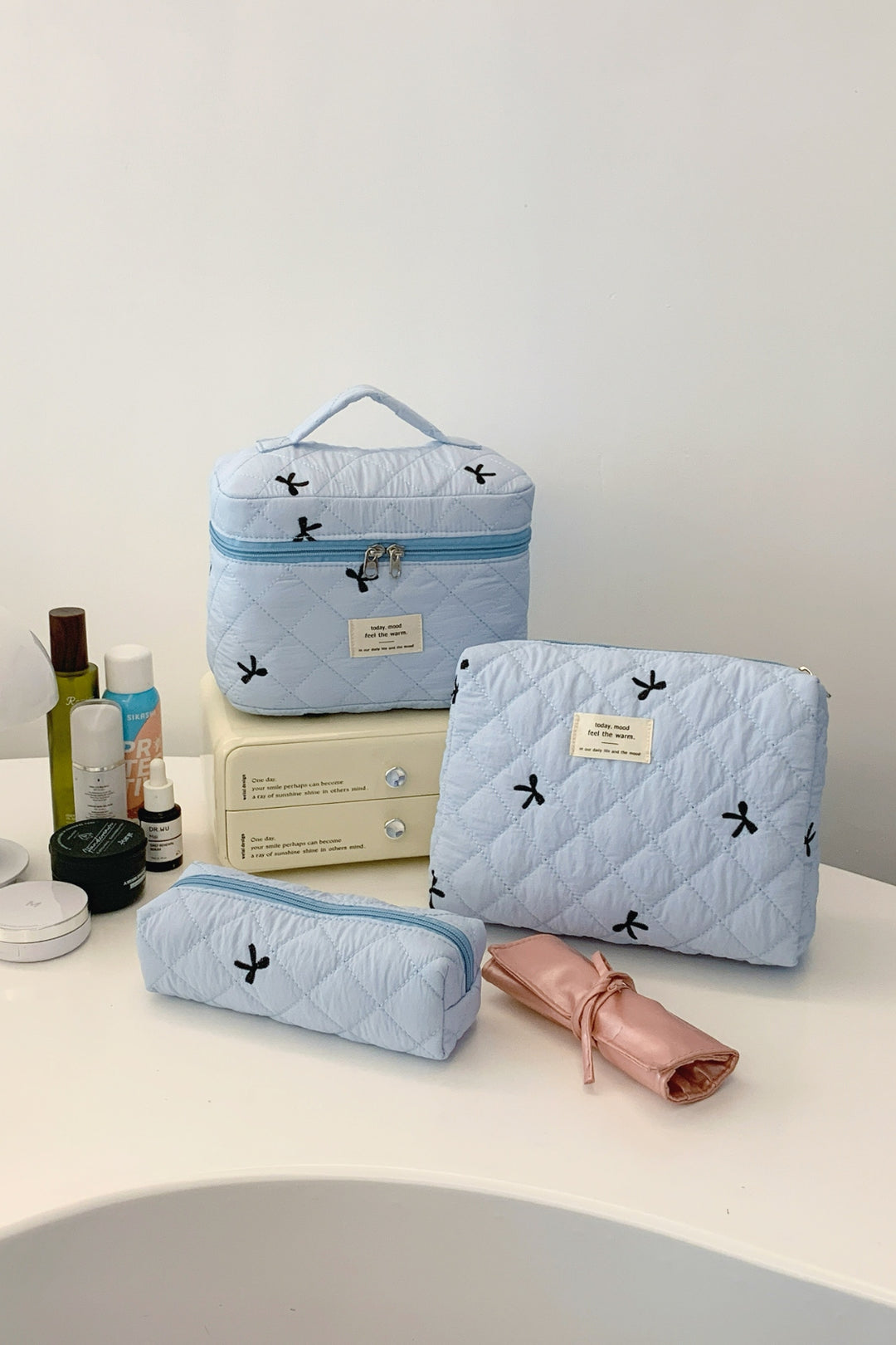 3 Piece Bow Quilted Cloth Storage Bag Set