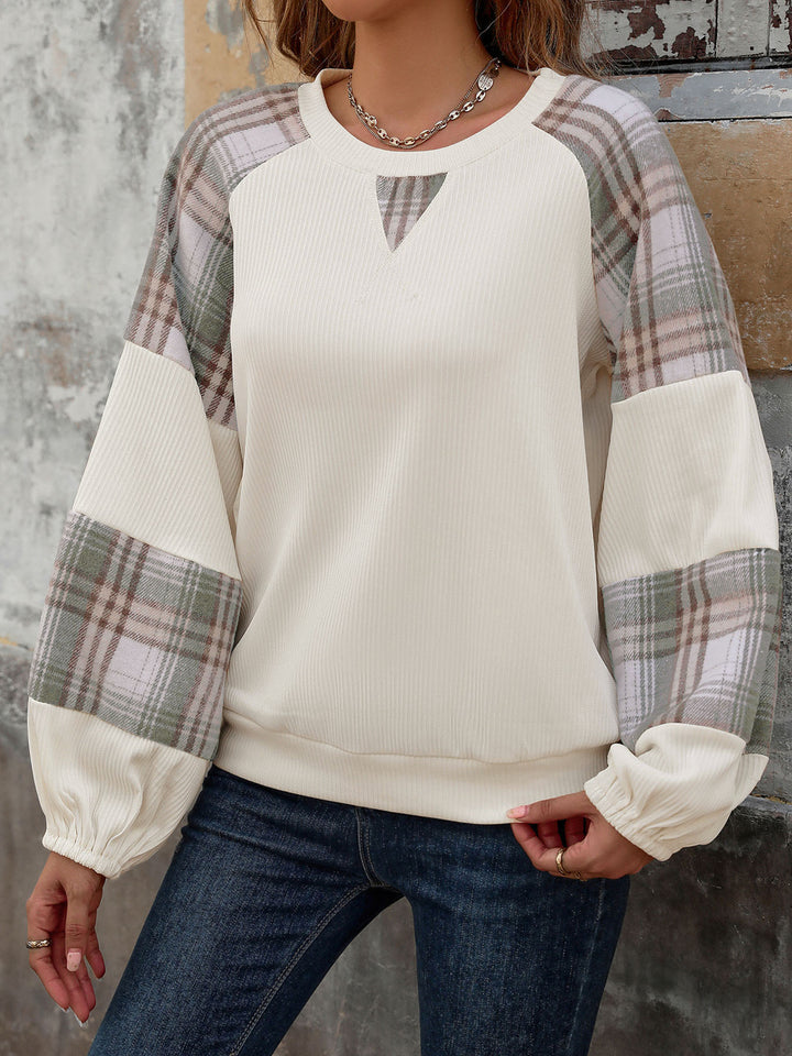 Plaid Round Neck Long Sleeve Sweatshirt