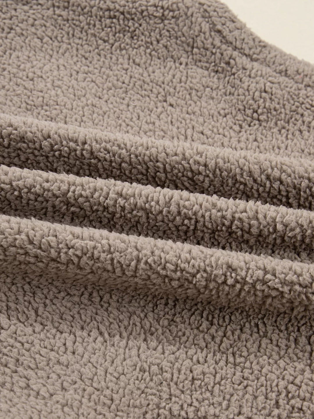 e9389a8962594f3baa90ff863ea88c98-Max-Origin