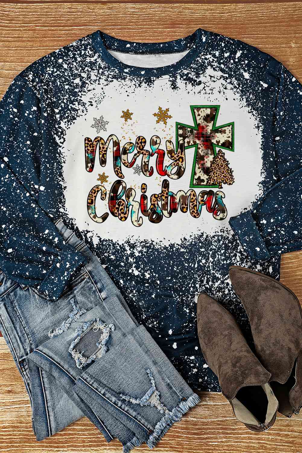 MERRY CHRISTMAS Graphic T-Shirt